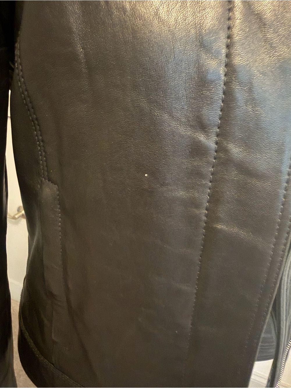 Vintage Gucci Black Leather Moto Biker Jacket Red Silk Lining Snap Collar 38 US2 - Picture 3 of 15